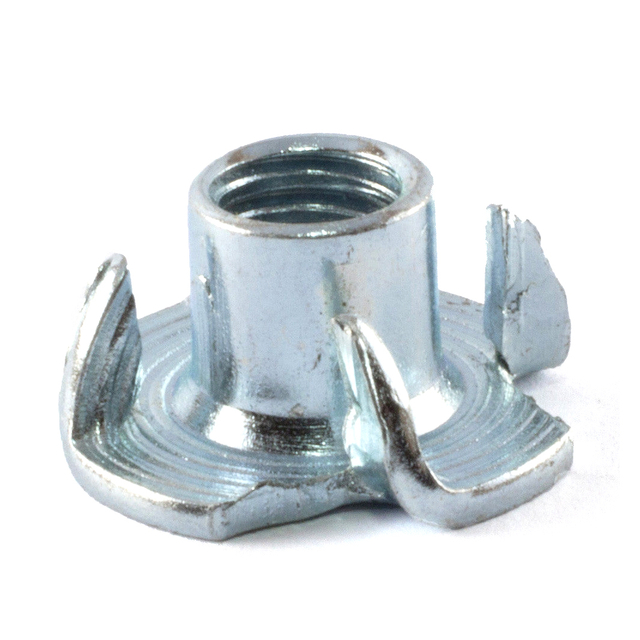 Din1624 Écrou en T en T en acier au carbone zingué à 4 dents