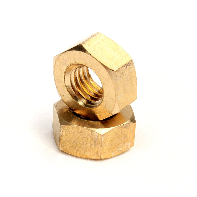 Le zinc jaune de la catégorie 8 a fini le fil grossier DIN 934 des écrous de sortilège UNC